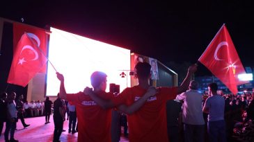 Erzincan 15 Temmuz’da Tek Yürek Oldu: “Zaferin Adı Türkiye”