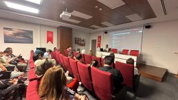 Sosyal Bilgiler Öğretmenleri Dijital Dönüşüme Hazırlanıyor