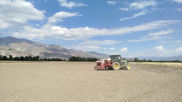 Erzincan Belediyesi’nden Tarıma Can Suyu