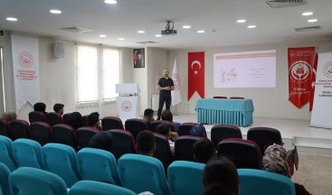 Erzincan’da Genç Çiftlere Sağlıklı Evlilik Eğitimi