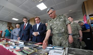 Erzincan’da, 15 Temmuz Demokrasi ve Milli Birlik Günü kapsamında anlamlı bir sergiye imza atıldı.