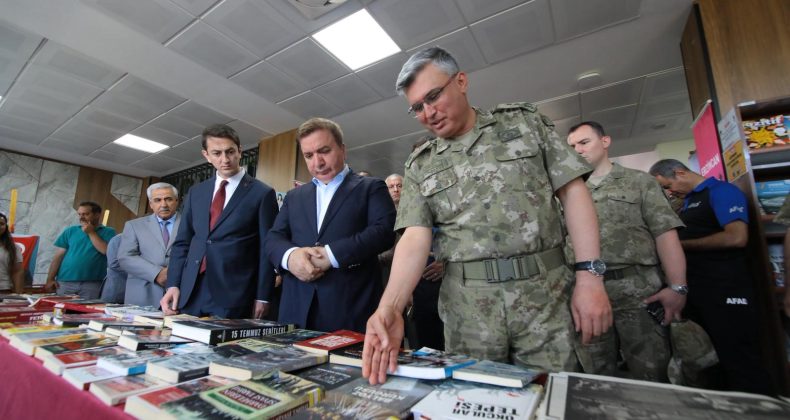Erzincan’da, 15 Temmuz Demokrasi ve Milli Birlik Günü kapsamında anlamlı bir sergiye imza atıldı.