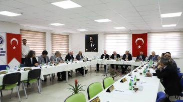 EBYÜ Senatosu Stratejik Kararlarını Refahiye’de Belirledi