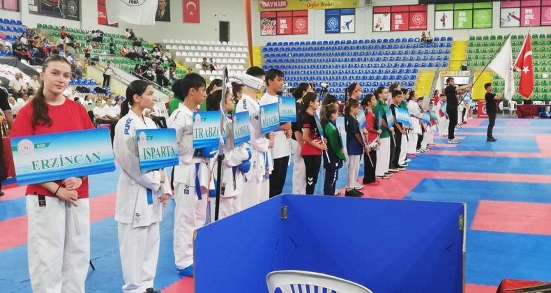 Erzincan’da Birlik ve Bereketin Simgesi: 1. Başak Festivali Coşkuyla Kutlandı