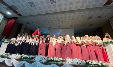 Erzincan’da 99 Öğrenci Kur’an-ı Kerim’e Geçiş Sevinci Yaşadı: Gönüllere Kur’an Sevgisi Tohumları Ekildi