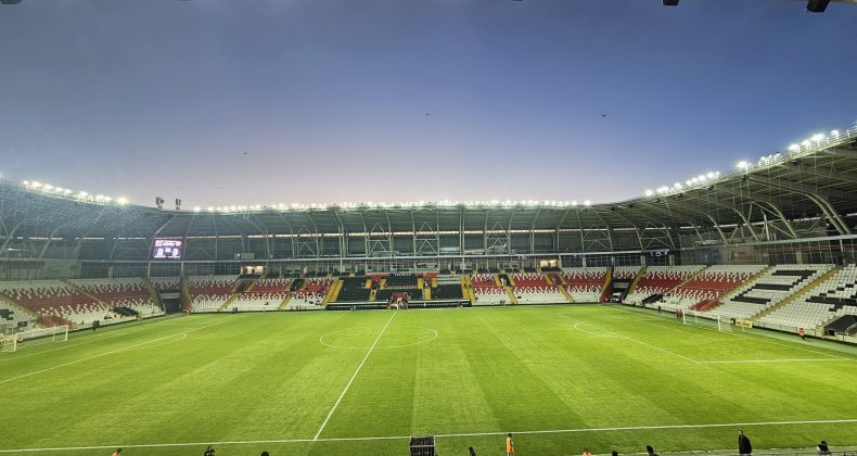 Erzincanspor’da Büyük Çöküş: Yönetim ve Teknik Heyete Tepkiler Çığ Gibi