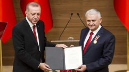 Erzincan Ak Parti Milletvekili Süleyman KARAMAN’dan Mustafa Destici’ye Tepki: Binali Yıldırım’ı Kastediyorsa Özür Dilemeli