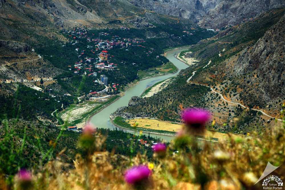 Kemaliye (Eğin)