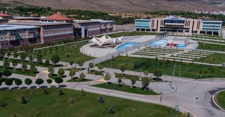 Milletvekili Karaman'dan Erzincan Binali Yıldırım Üniversitesi Öğrencilerine Hoş Geldiniz Mesajı