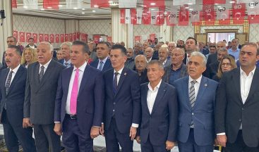 CHP İL Kongresinde Tanrıverdi Güven Tazeledi