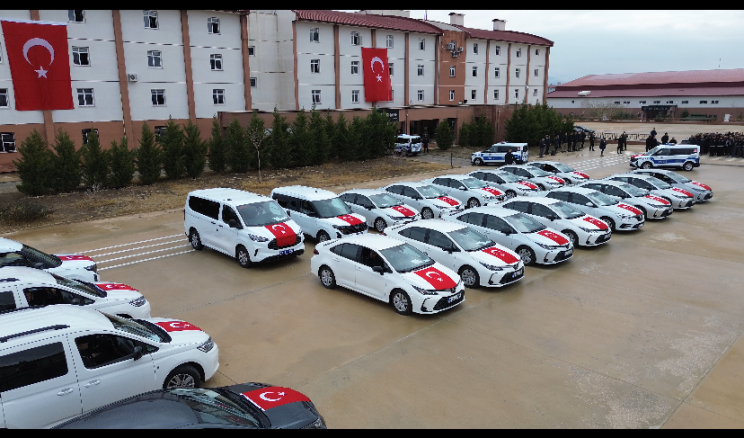 Erzincan’da Güvenlik Güçlerine Yeni Araç Takviyesi: Hizmet Filosu Güçleniyor
