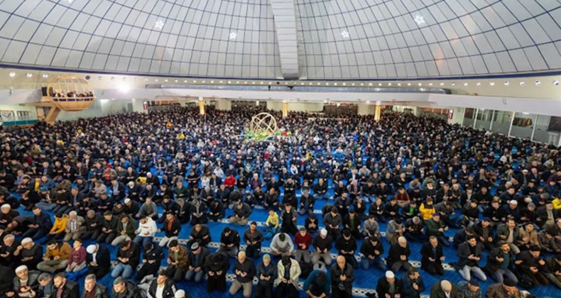 Erzincan’da Ramazan Heyecanı: 5 Camide Hatimle Teravih Geleneği Yaşatılacak!