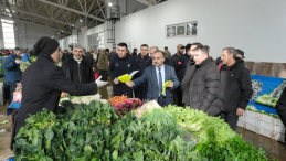 Erzincan Pazarlarında Yeni Dönem: Etiketsiz Tezgah Kalmayacak!