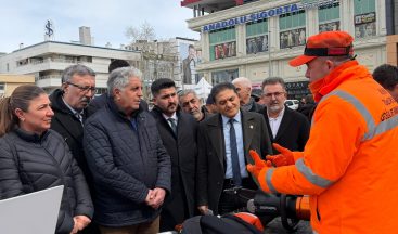 CHP ERZİNCAN HEYETİNDEN DEPREM HAFTASI ETKİNLİĞİNE ZİYARET