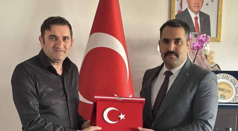 Kafkas Aileleri Derneği’nden Belediye Başkan Yardımcısı Sazlı’ya Hayırlı Olsun Ziyareti